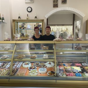 Aiuto Pasticcere/a