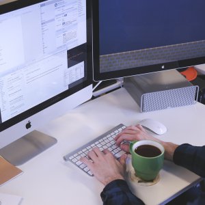 Laureato/a in Giurisprudenza per redazione contenuti legali e finanziari