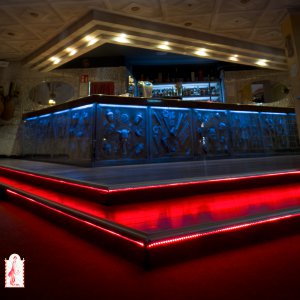 CEMA SRLS ricerca BALLERINA a Ancona, AN, Italia