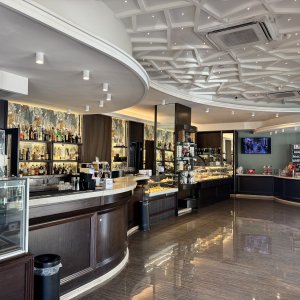 Bar Sanremo  ricerca CAMERIERE a Villaricca, NA, Italia