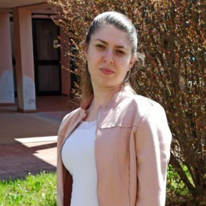 Claudia B