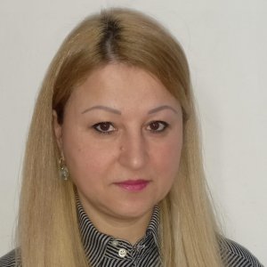 Nicoleta T