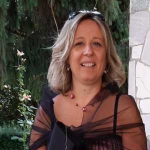 CRISTINA M