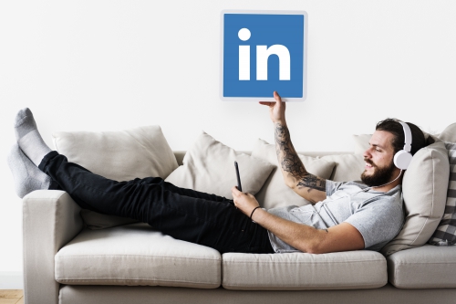 Foto Come migliorare il tuo profilo LinkedIn in 10 step