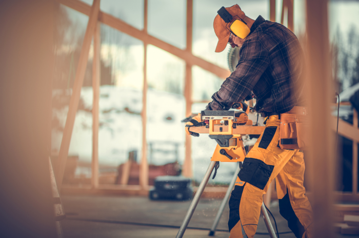 Foto Lavori più introvabili: autisti, carpentieri ed escavatoristi