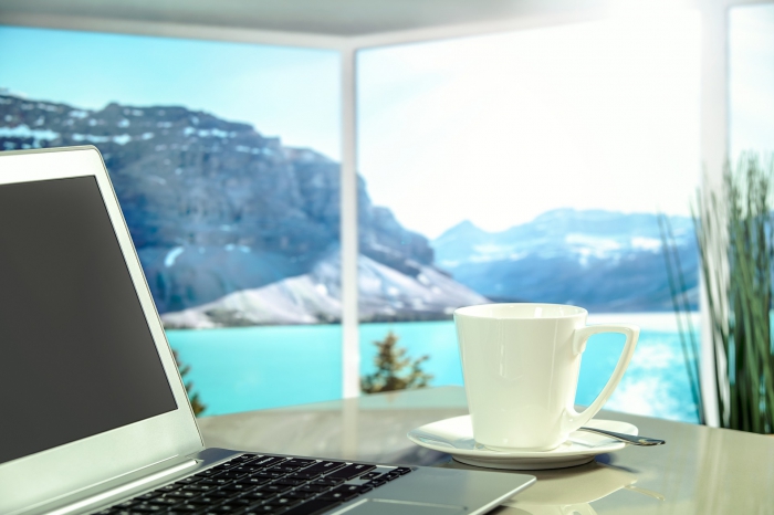 Foto Trovare lavoro nel periodo natalizio: quali sono le professioni più richieste nella stagione invernale?