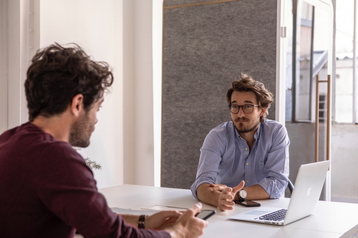 Foto 'Perché dovremmo assumere proprio te?' Cosa rispondere secondo alcuni grandi HR Manager