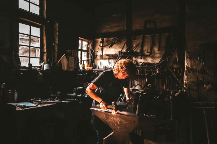 Foto Formazione e competenze del fabbro