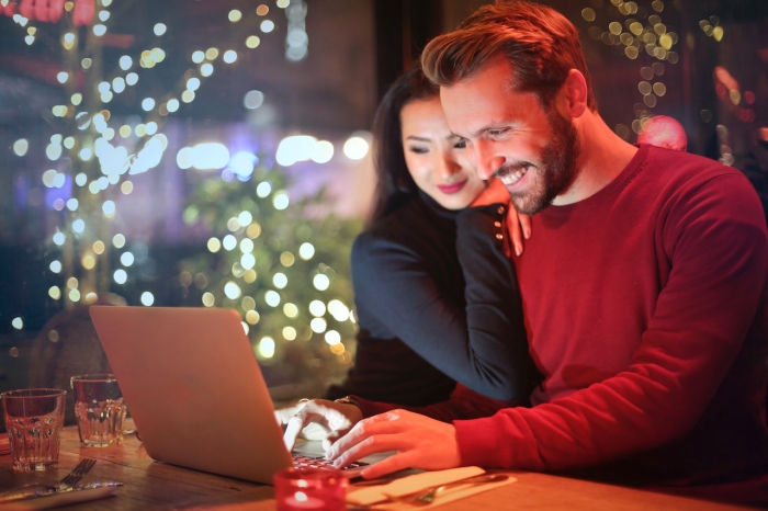 Foto Come trovare lavoro a dicembre: i settori e i profili più ricercati